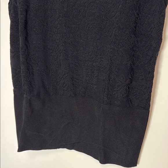 Vintage Jones New York Elegant Black Floral Pattern Knit Camisole Top Size M - Picture 4 of 11